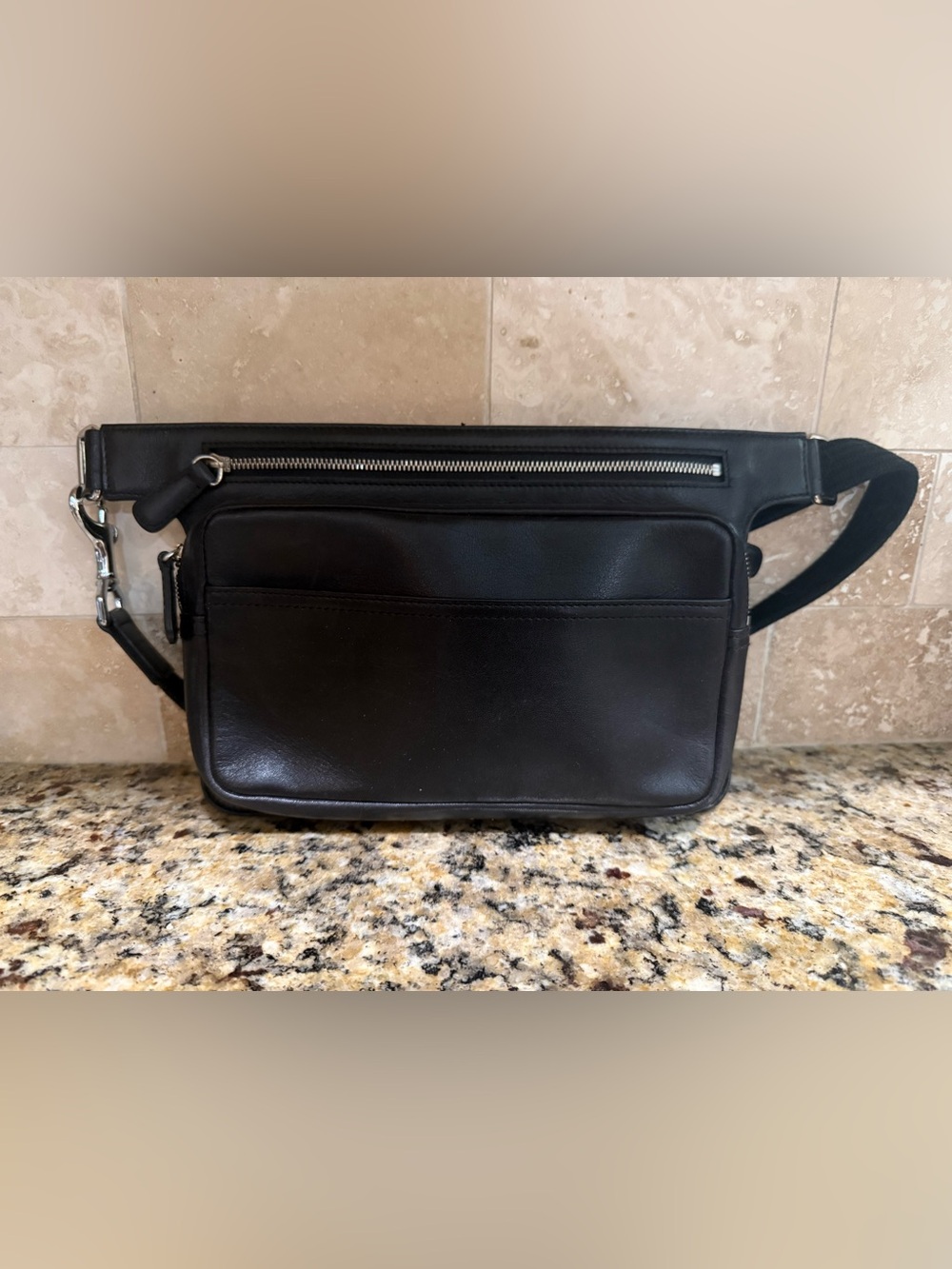Coach Vintage Black Leather Crossbody Belt Bag Fanny pack